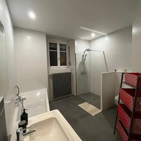 Apartment Tk *